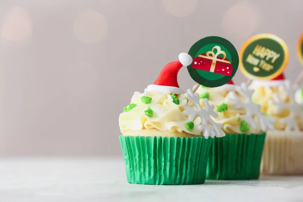 Tasty Christmas Cupcakes Blurred Background — Stock Photo, Image