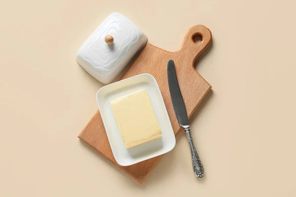 Chopping Board Fresh Butter Color Background — Stock Photo, Image