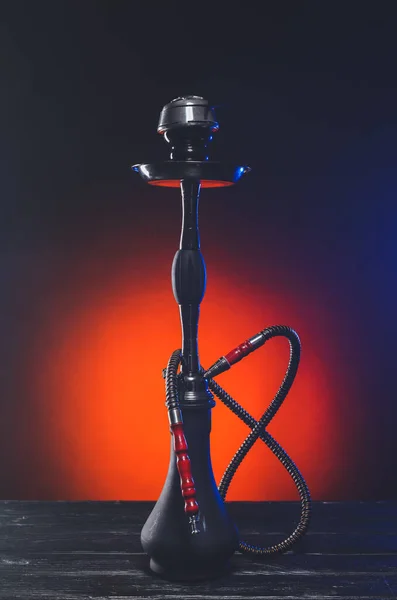 Hookah Com Fumaça Fundo Escuro — Fotografia de Stock