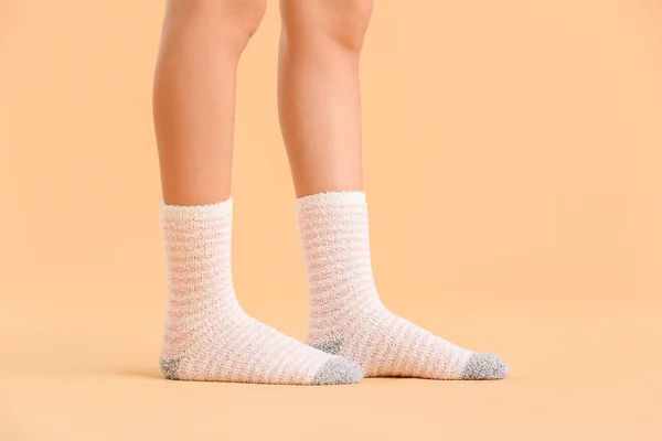 Legs Young Woman Socks Color Background — Stock Photo, Image