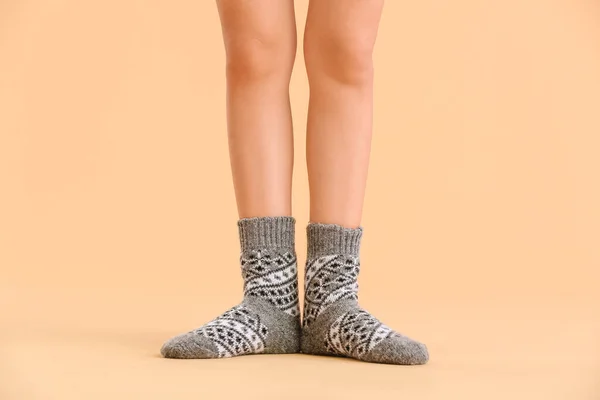 Legs Young Woman Socks Color Background — Stock Photo, Image
