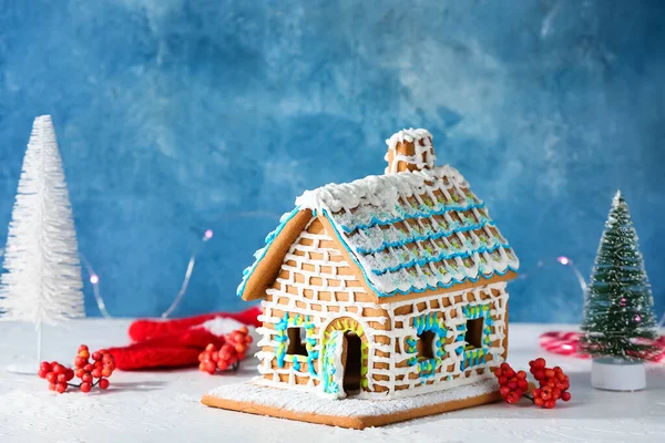 Gingerbread House Christmas Decor Table — Stock Photo, Image