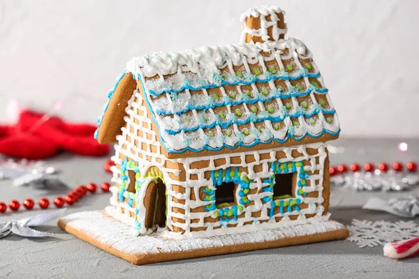 Gingerbread House Christmas Decor Table — Stock Photo, Image