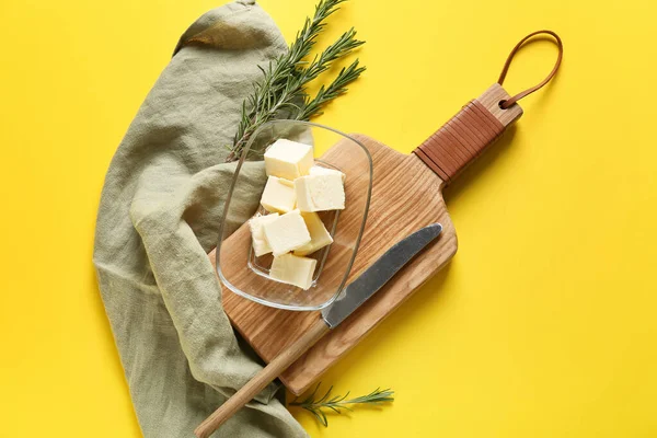 Chopping Board Fresh Butter Color Background — Stock Photo, Image