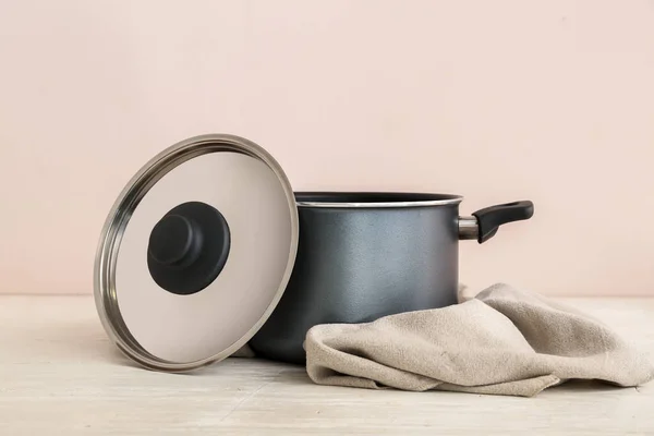 Cooking Pot Color Background — Stock Photo, Image