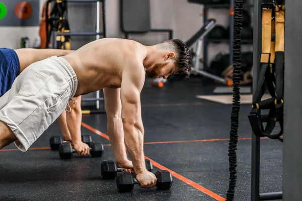 Handsome Muscular Men Exercising Dumbbells Gym — Stock Photo, Image