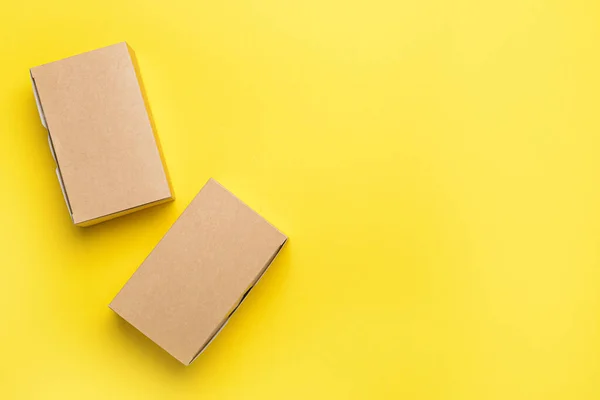 Blank Cardboard Boxes Color Background — Stock Photo, Image