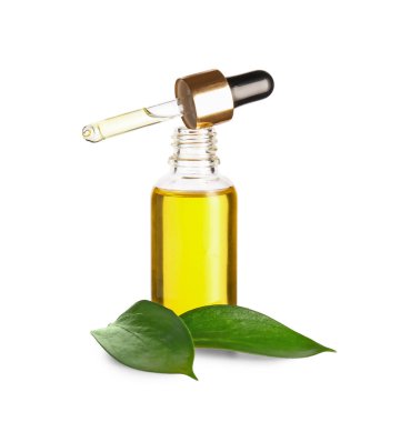 Beyaz arka planda gerekli yağlı şişe
