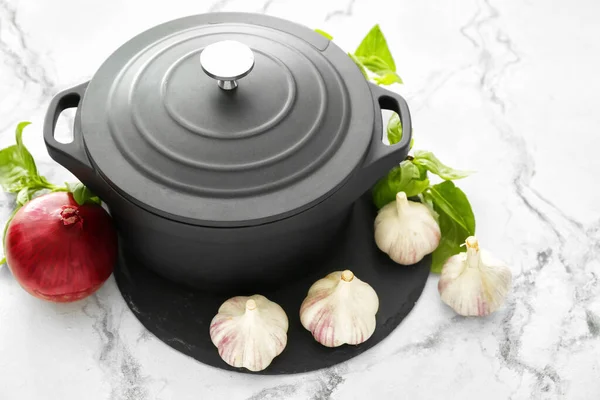 Cooking Pot Vegetables Table — Stock Photo, Image