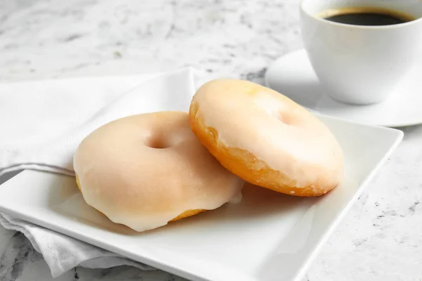 Tasty Donuts Cup Coffee Table — Stock Photo, Image