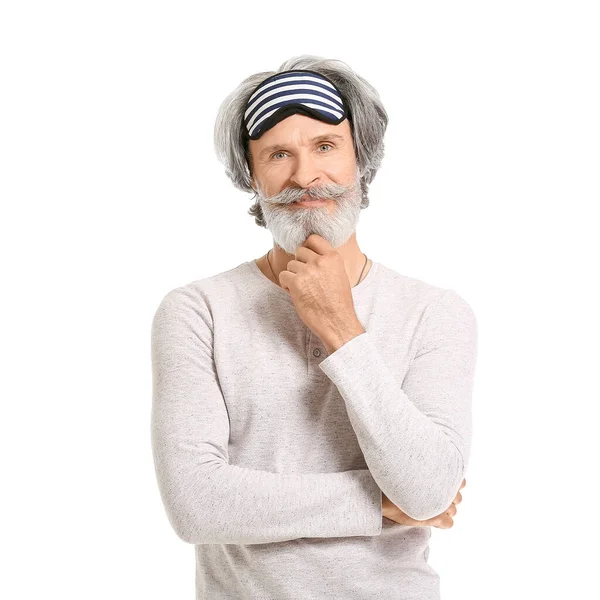 Reifer Mann Schlafmaske Auf Weißem Hintergrund — Stockfoto