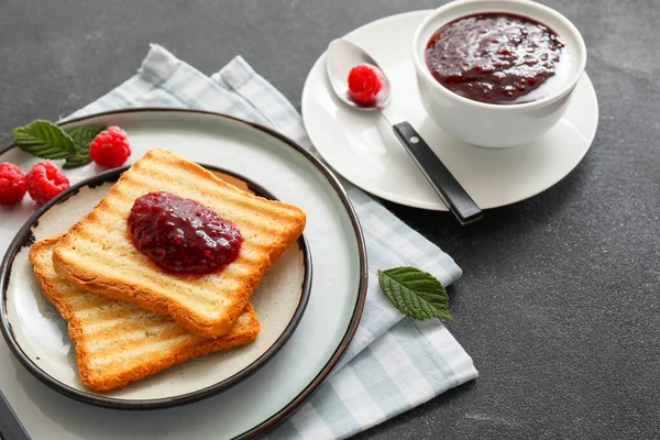 Toasts Sweet Raspberry Jam Dark Table — Stock Photo, Image