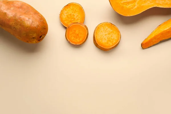 Fresh Sweet Potatoes Light Background — Stock Photo, Image