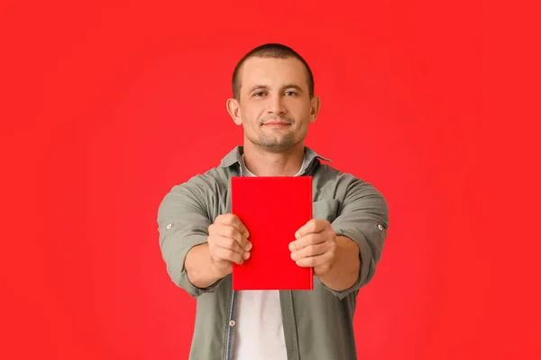 Man Book Color Background — Stock Photo, Image