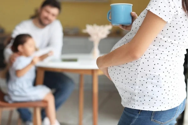 Pregnant Young Woman Her Family Home — Stock Photo, Image