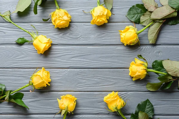 Frame Made Beautiful Yellow Roses Wooden Background — Stock Photo, Image