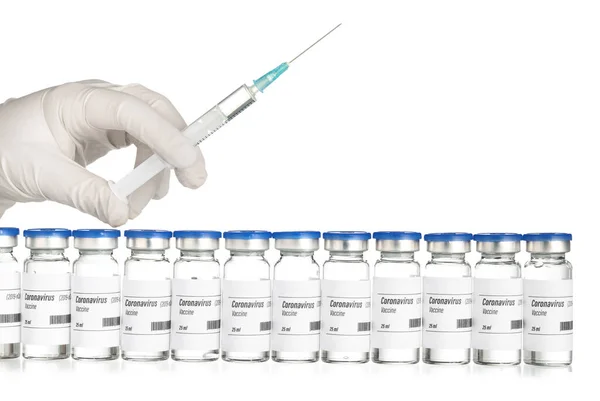 Beyaz Arka Planda Covid Karşı Aşı Şırınga Ile Aşı Olan — Stok fotoğraf