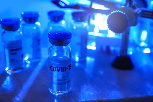 Вакцина Проти Covid Лабораторії — стокове фото