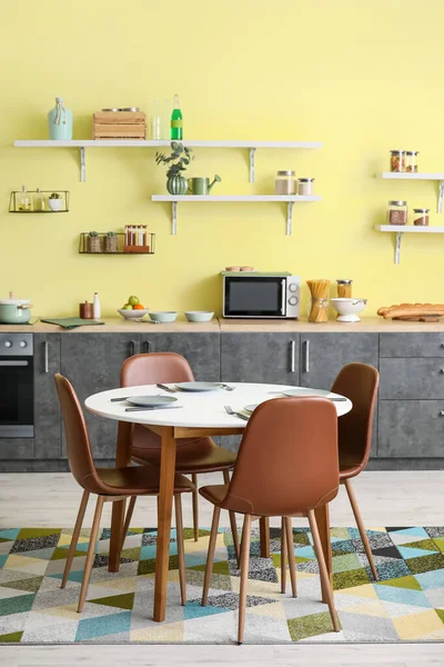 Dining Table Chairs Interior Modern Kitchen — Stock Photo, Image