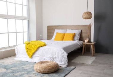 Işıl ışıl modern yatak odası