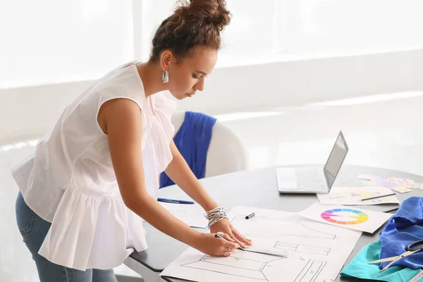 Female Fashion Designer Working Studio — Stock Photo, Image