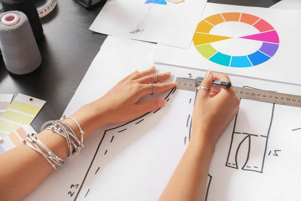 Female Fashion Designer Working Studio Closeup — Stock Photo, Image