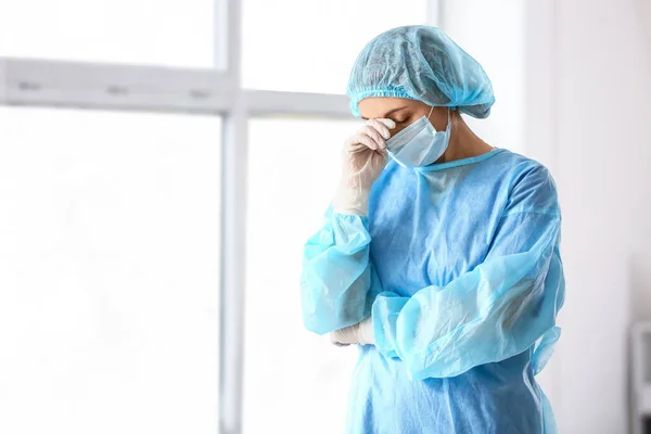 Portrait Sad Female Surgeon Clinic — Stock Photo, Image