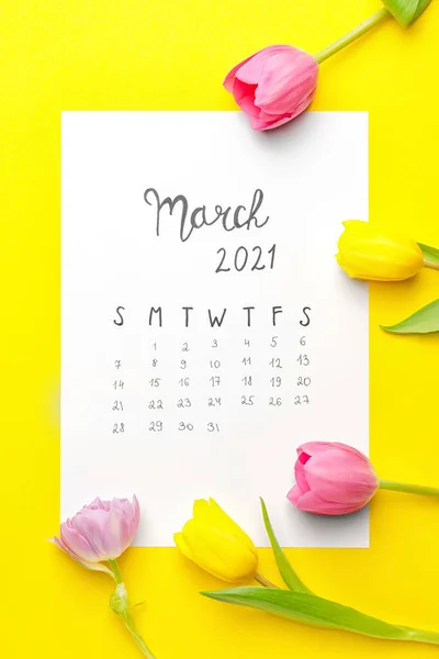 Vackra Våren Blommor Och Kalender Färg Bakgrund — Stockfoto