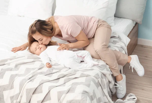 Mother Cute Little Baby Sleeping Bed — Stock Photo, Image