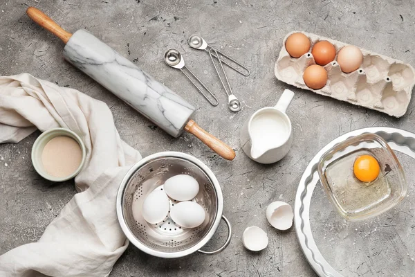 Ingredients Dough Rolling Pin Gray Background — Stock Photo, Image