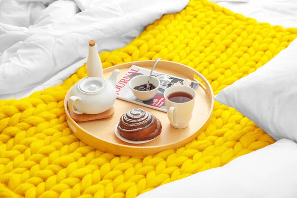 Tray Tasty Breakfast Magazine Bed — Stock Photo, Image