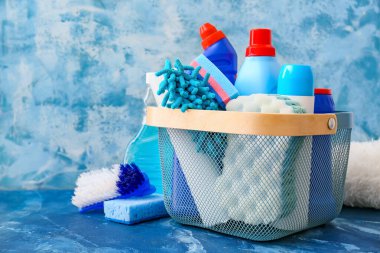 Renk arkaplanına temizleme malzemeleri