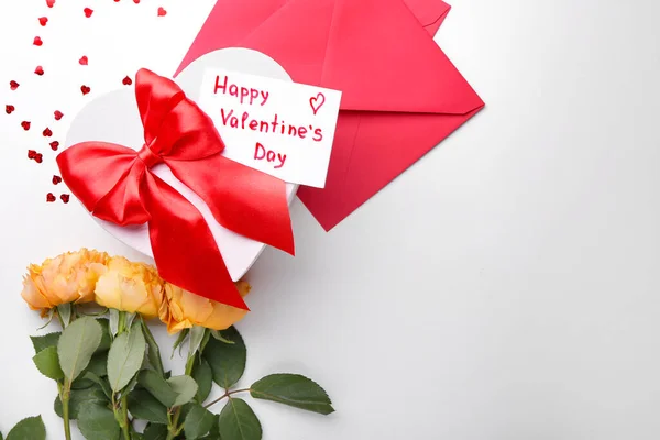 Regalo San Valentino Celebrazione Sfondo Bianco — Foto Stock