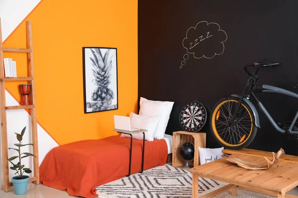 Interior Modern Bedroom Bicycle — Stock Photo, Image