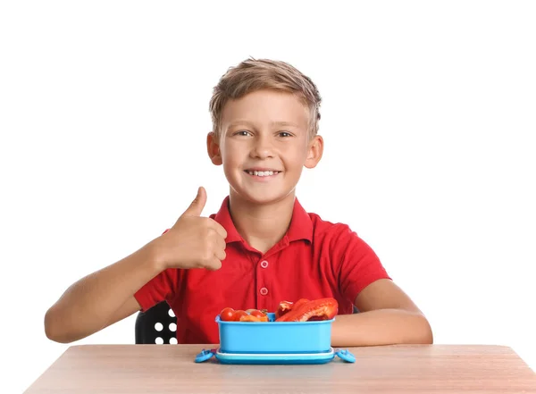 Schooljongen Met Lunchbox Bureau Tegen Witte Achtergrond — Stockfoto