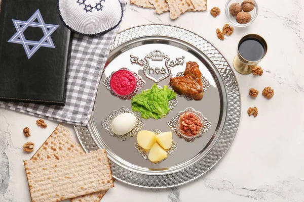 Passover Seder Plate Traditional Food Torah White Background — Stock Photo, Image