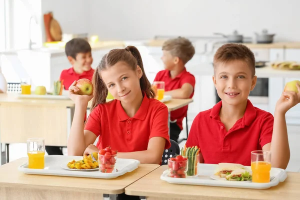 Lunch break in the classroom Stock Photos, Royalty Free Lunch break in ...