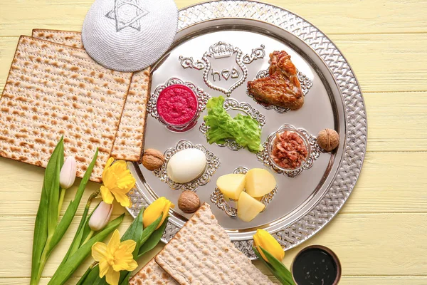 Passover Seder Plate Traditional Food Jewish Cap Table — Stock Photo, Image