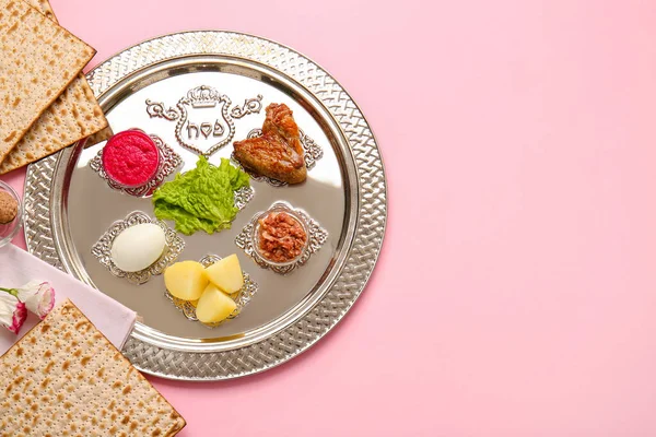 Passover Seder Plate Traditional Food Color Background — Stock Photo, Image