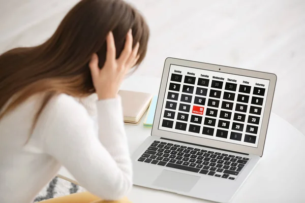 Stressed Young Woman Trying Meet Deadline Home — Stock Photo, Image