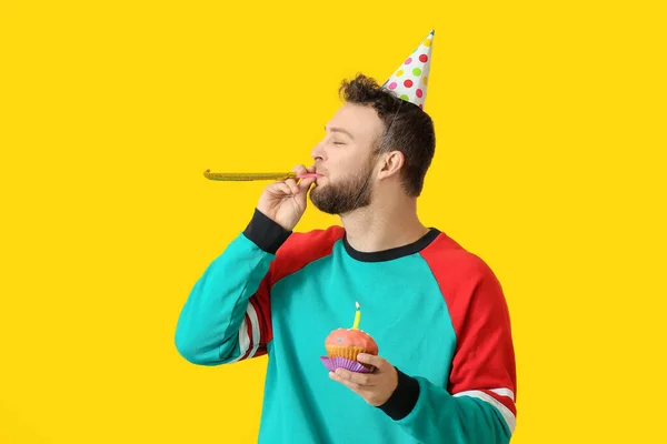 Young Man Celebrating Birthday Color Background — Stock Photo, Image