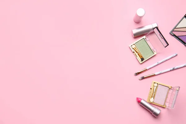 Beautiful Eyeshadows Brushes Lipsticks Color Background — Stock Photo, Image
