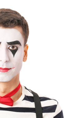 Beyaz arkaplanda erkek pandomimisti