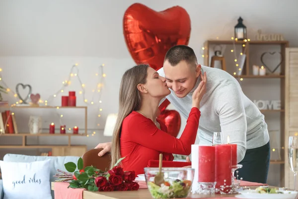 Young Couple Celebrating Valentine Day Home — Stock Photo, Image