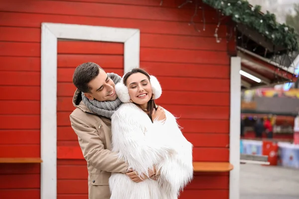 Happy Young Couple Christmas Fair Outdoors — Stock Photo, Image