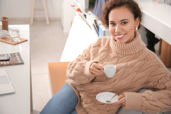 Beautiful Woman Drinking Hot Espresso Cafe — Stock Photo, Image