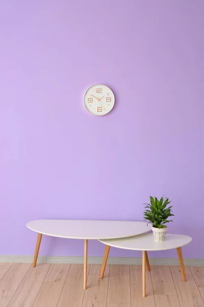 Houseplant Table Color Wall Clock — Stock Photo, Image