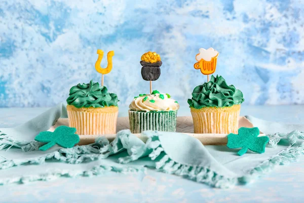 Tasty Cupcakes Patrick Day Color Background — Stock Photo, Image