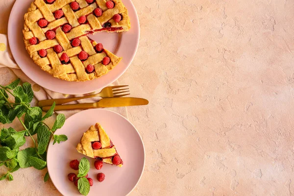 Delicious Raspberry Pie Light Table — Stock Photo, Image