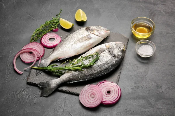 Raw Dorado Fish Ingredients Dark Background — Stock Photo, Image